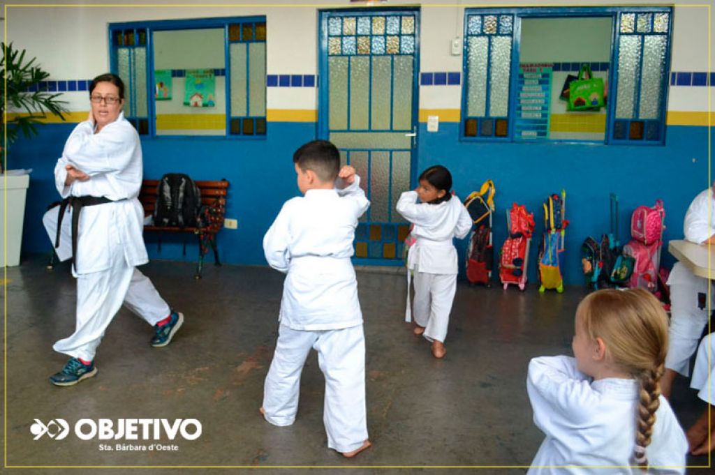 Cerimônia de Troca de Faixa colégio Objetivo Santa Barbara d' Oeste